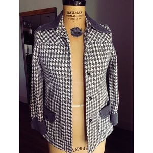 COPY - Amazing! Vintage 1960's houndstooth blazer